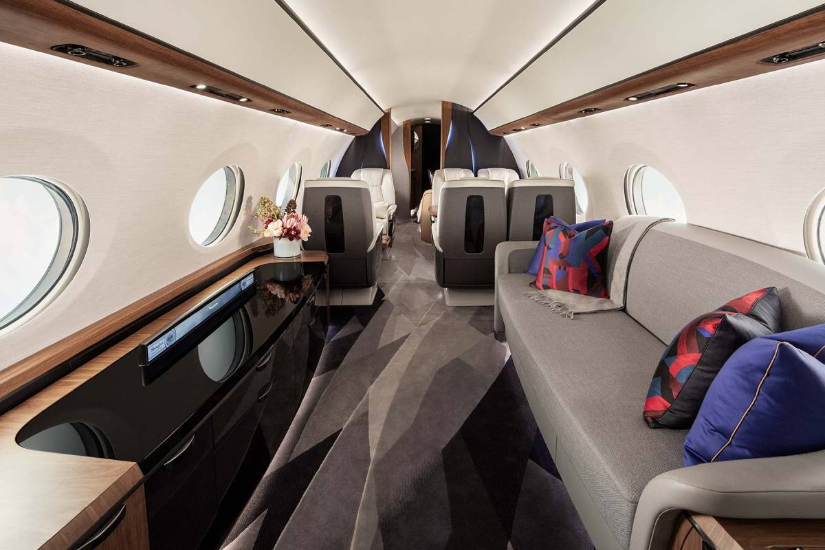 طائرة ايلون ماسك