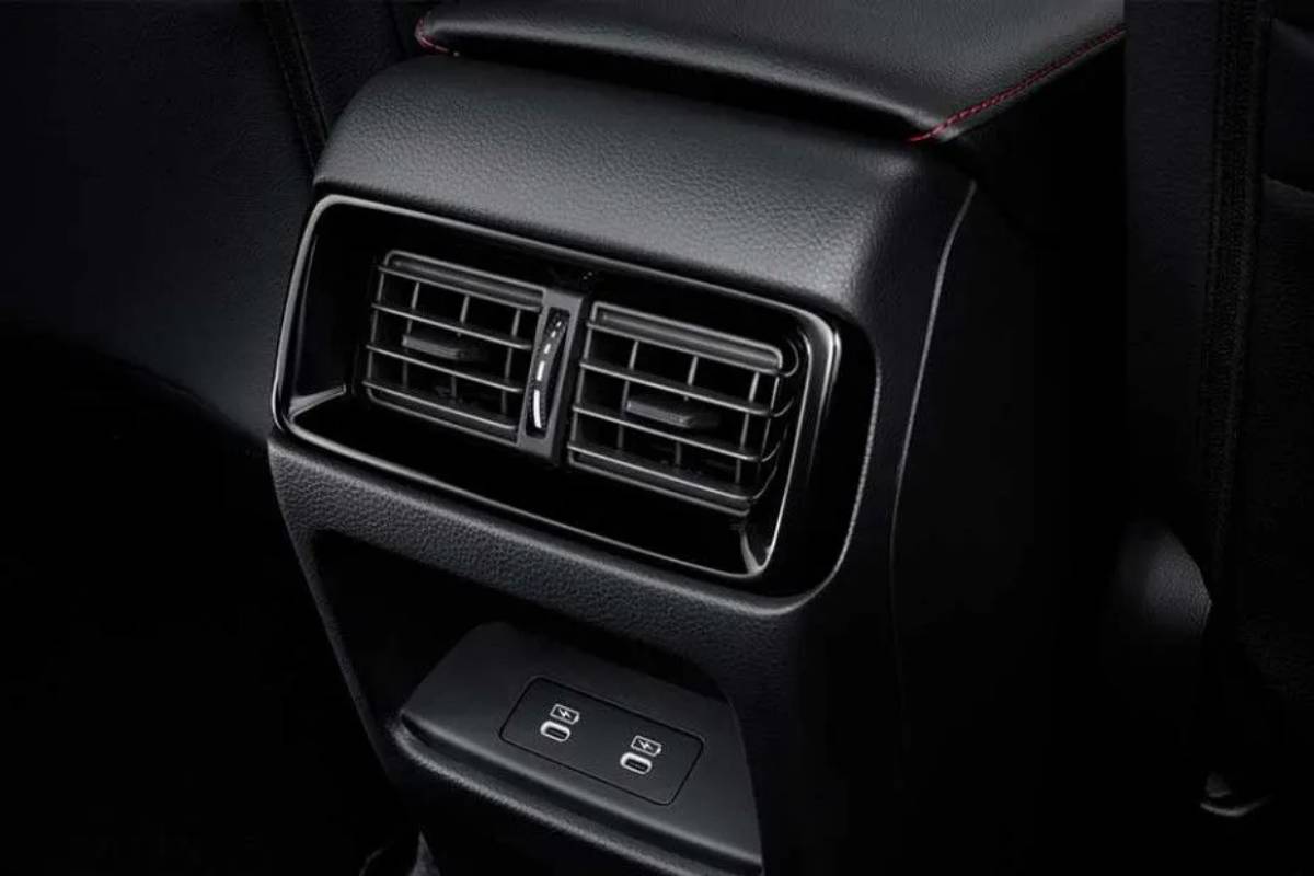 هوندا سي ار في 2024