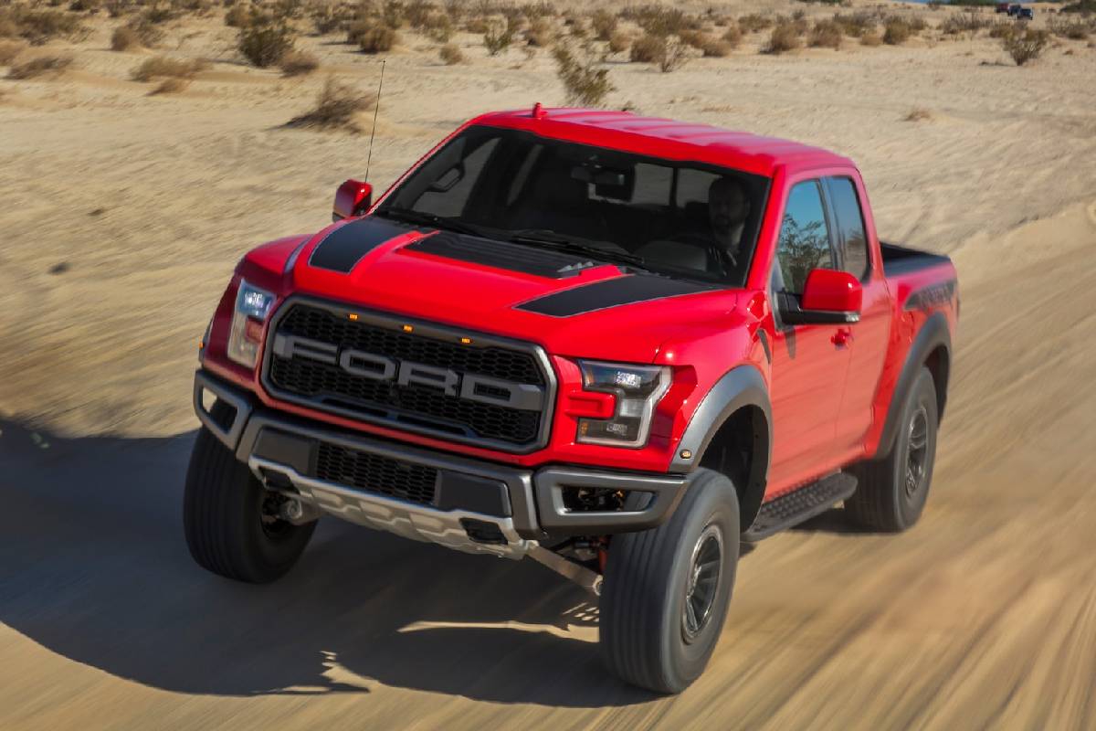 سيارات جورج كلوني