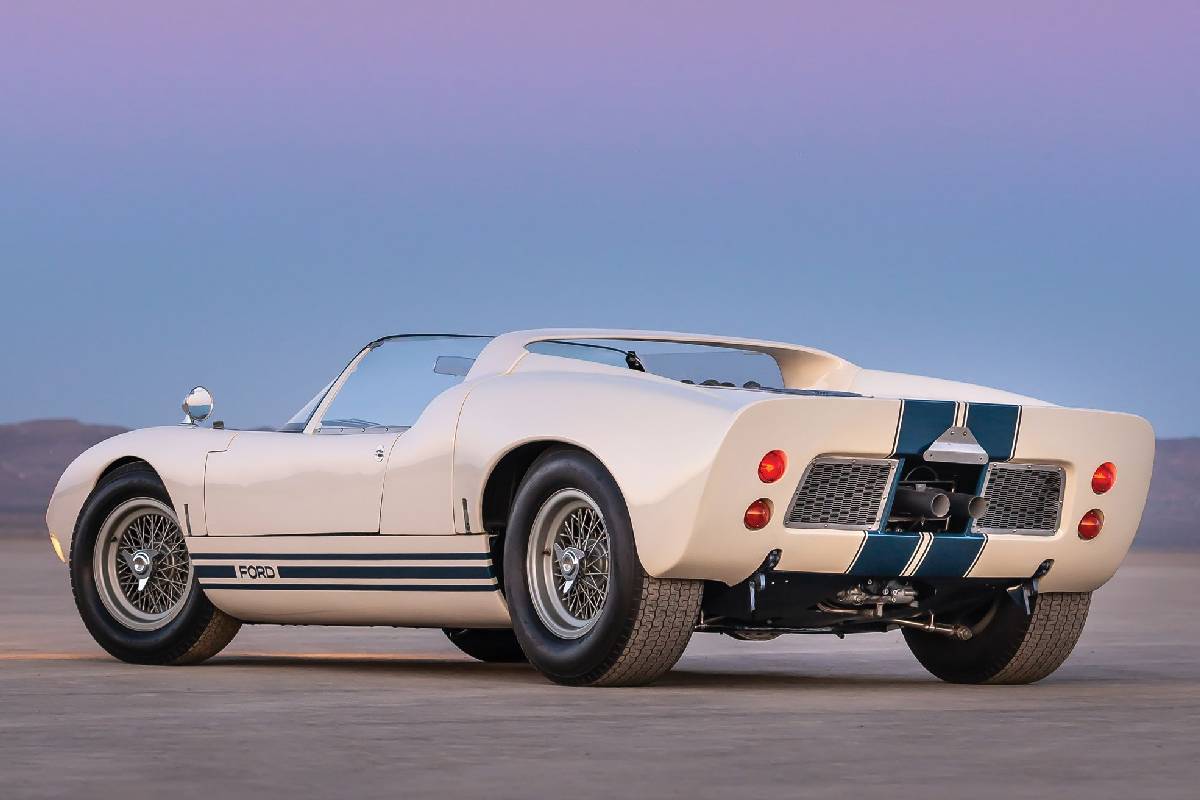 مزادات سيارات