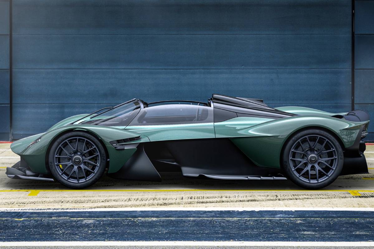 استون مارتن فالكيري