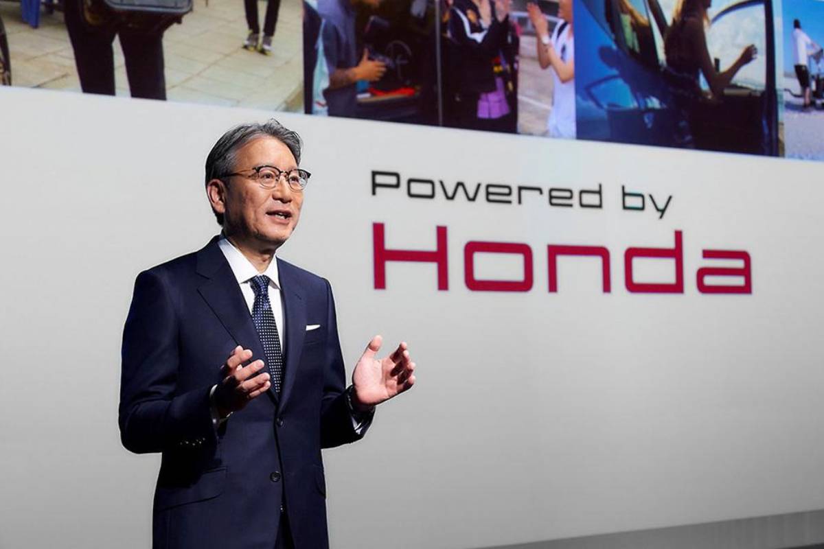 توشيهيرو ميبي