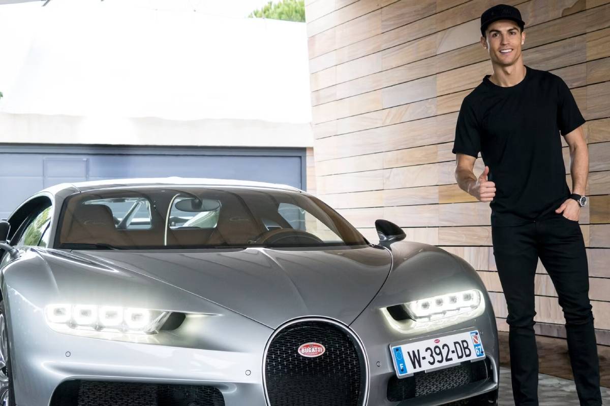 سيارات بوجاتي