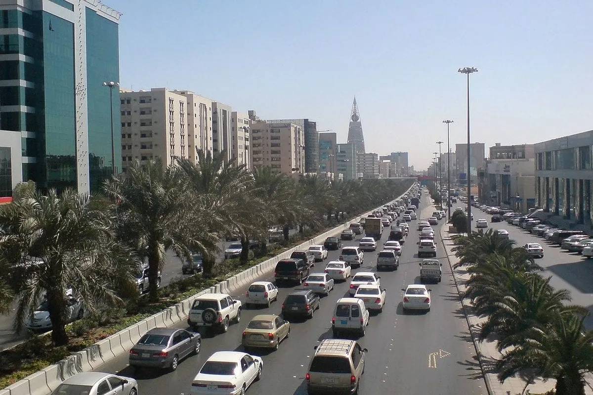 القيادة في السعودية