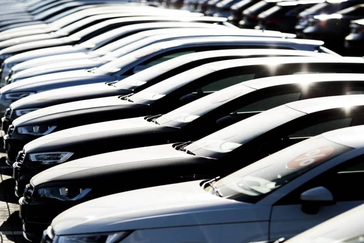 سيارات مستعملة