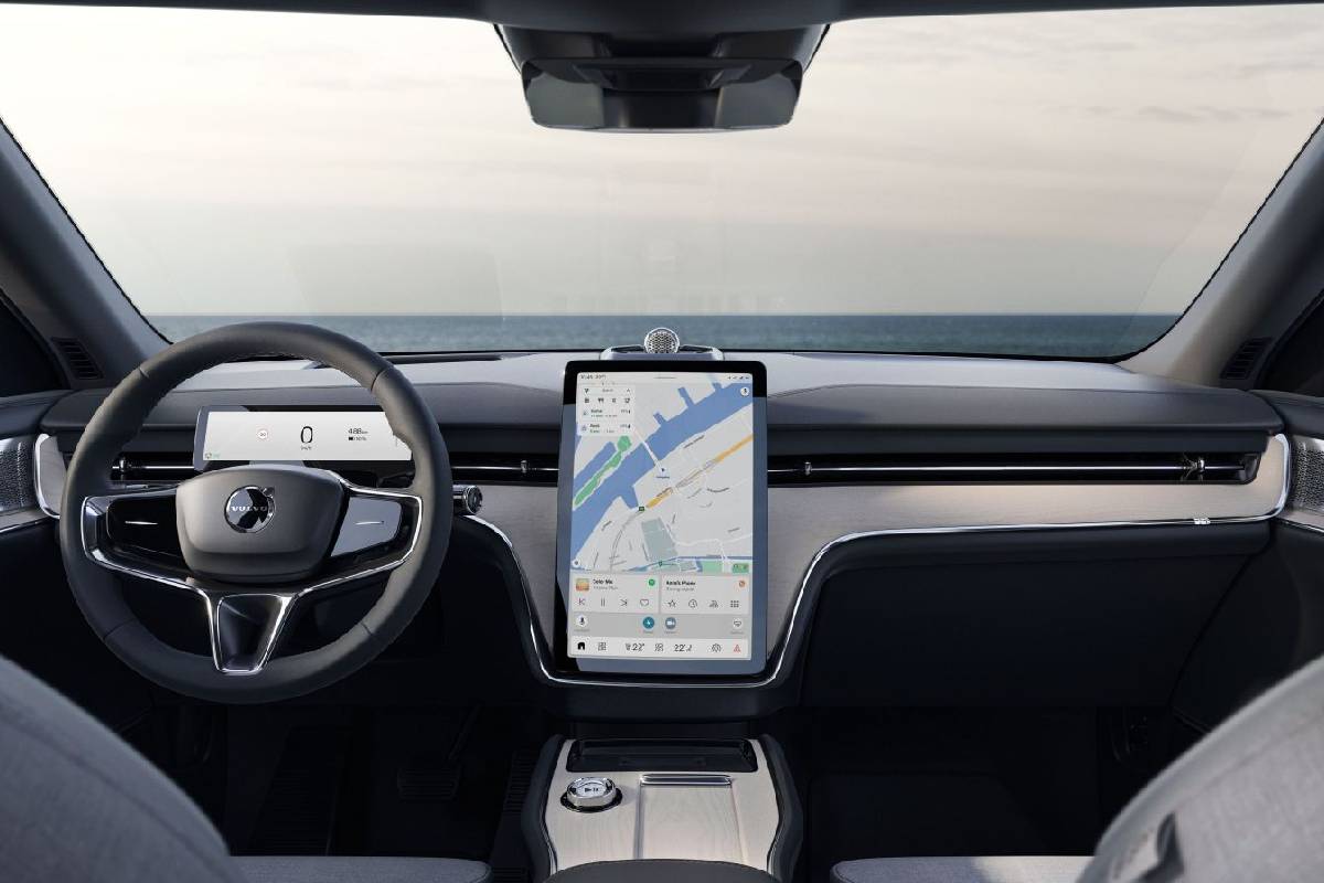 سيارات فولفو