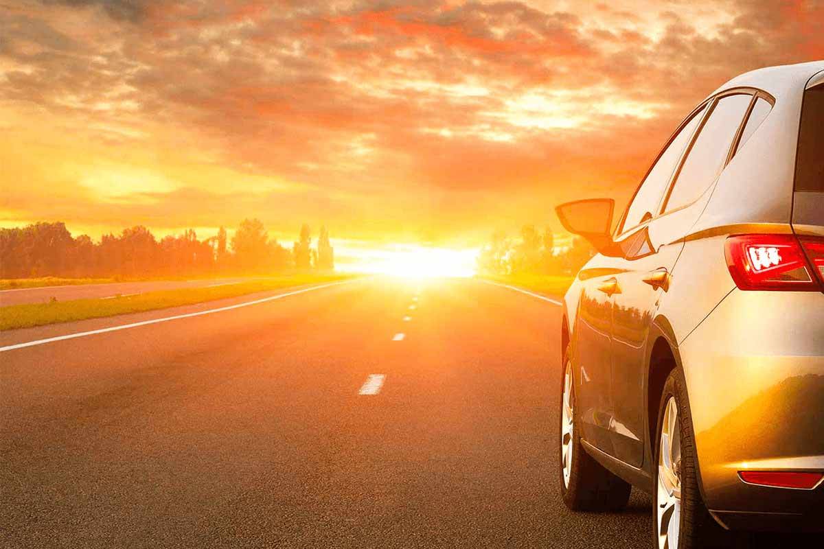 مقصورة السيارة