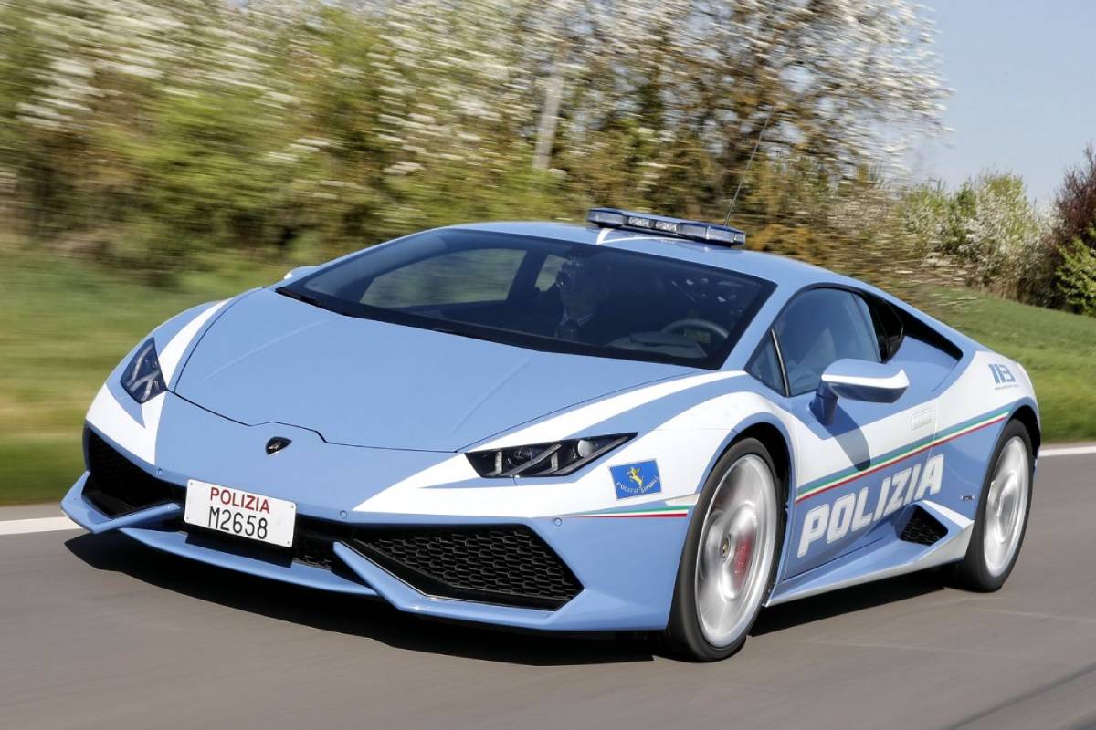 سيارات شرطة