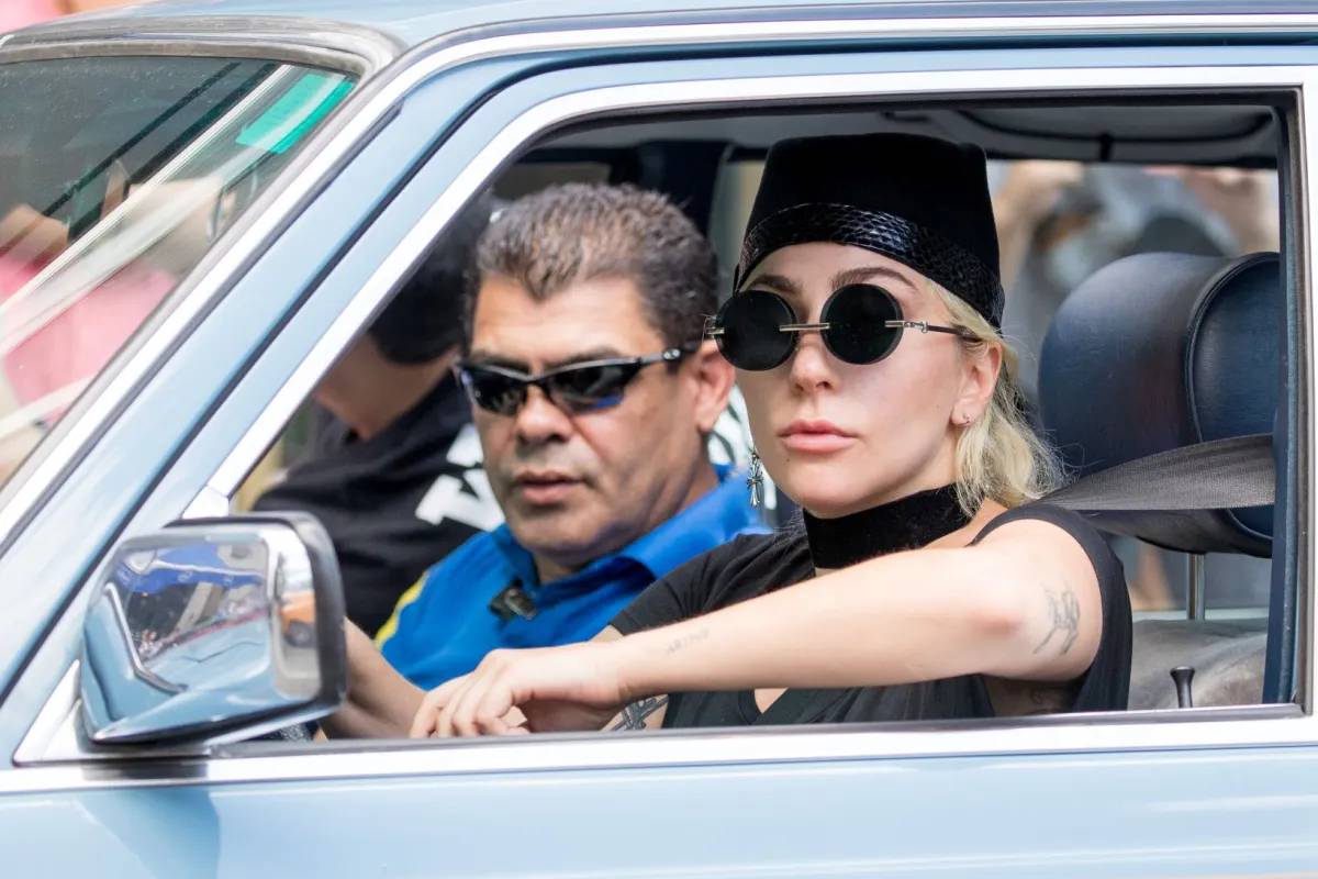 سيارات المشاهير