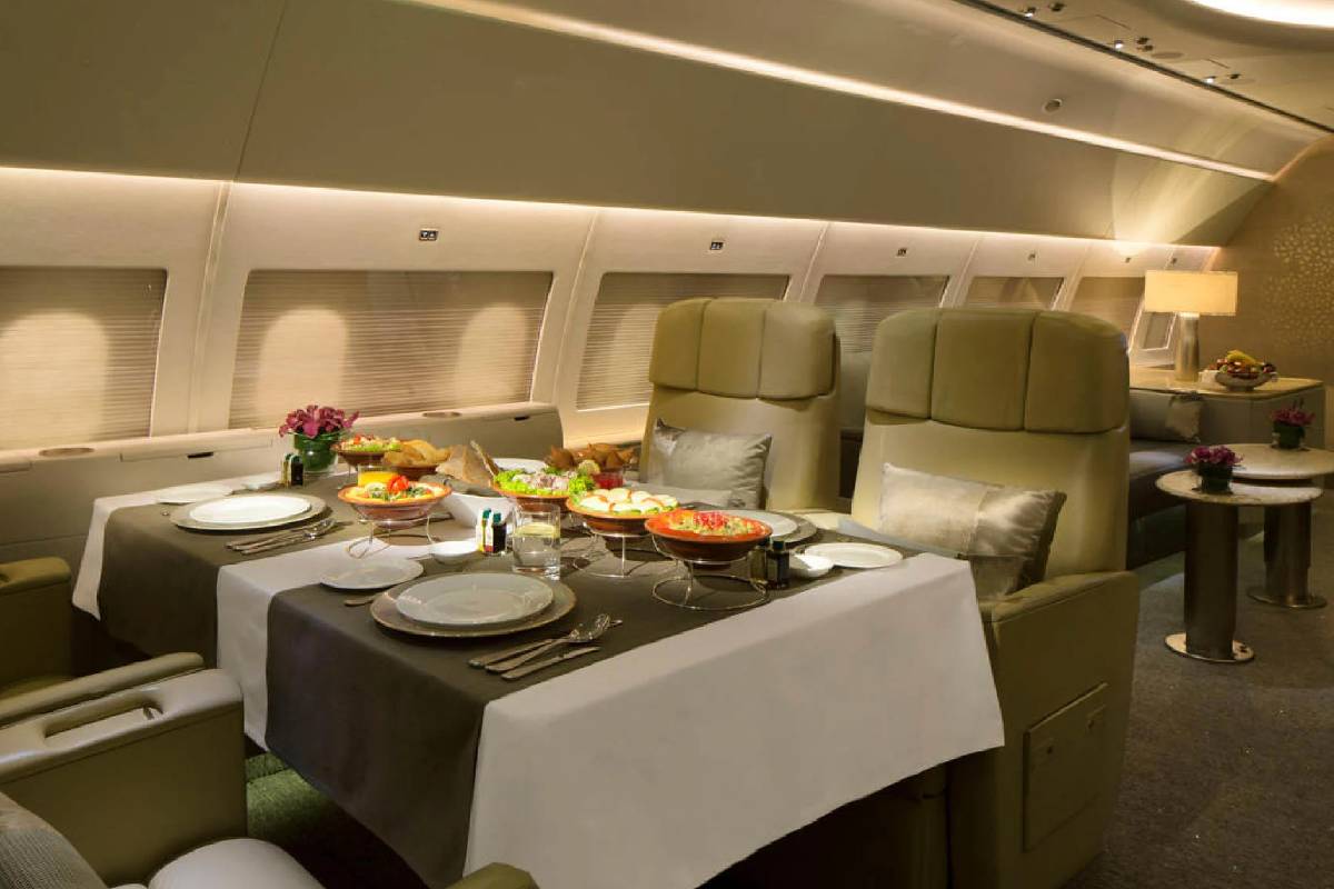 طائرات خاصة