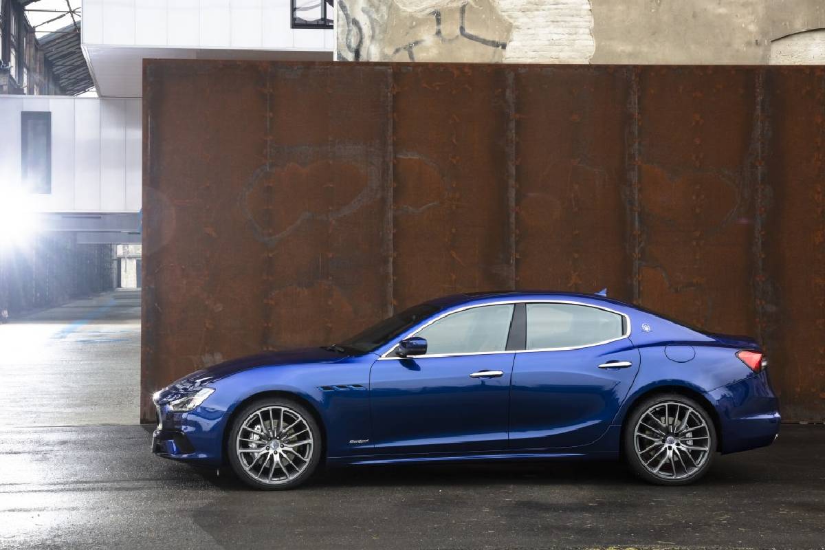 مازيراتي جيبلي 2024