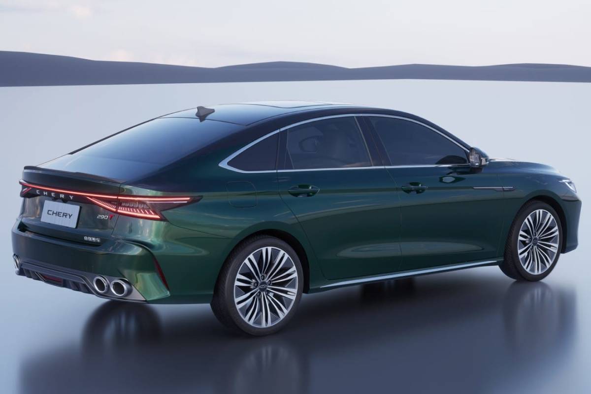 شيري اريزو 8 2024