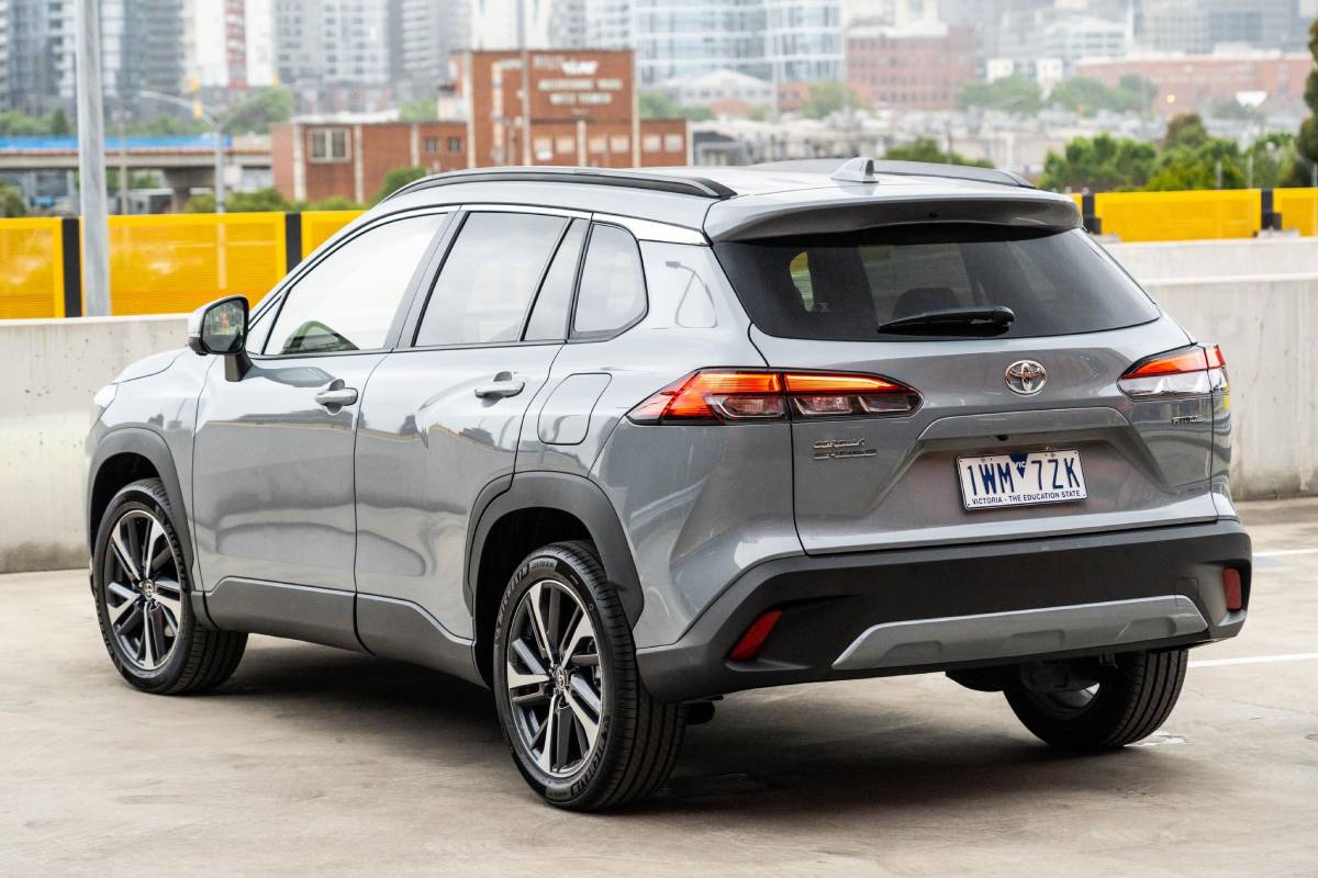 تويوتا كورولا كروس 2024