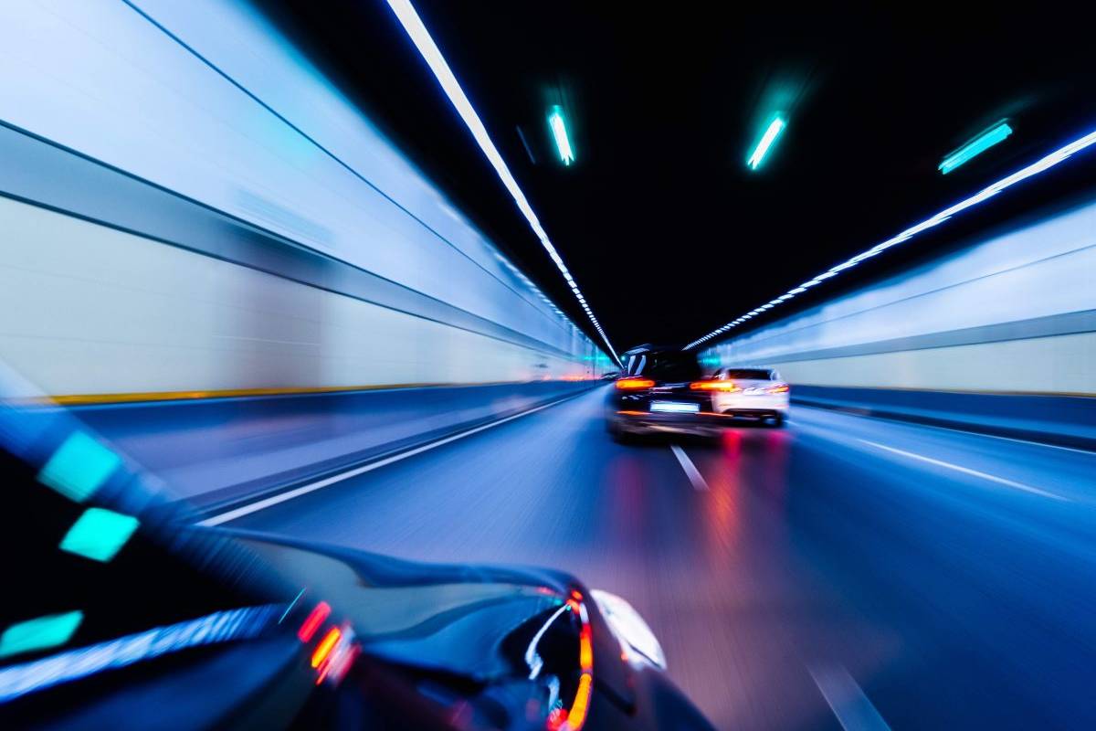 تكنولوجيا السيارات