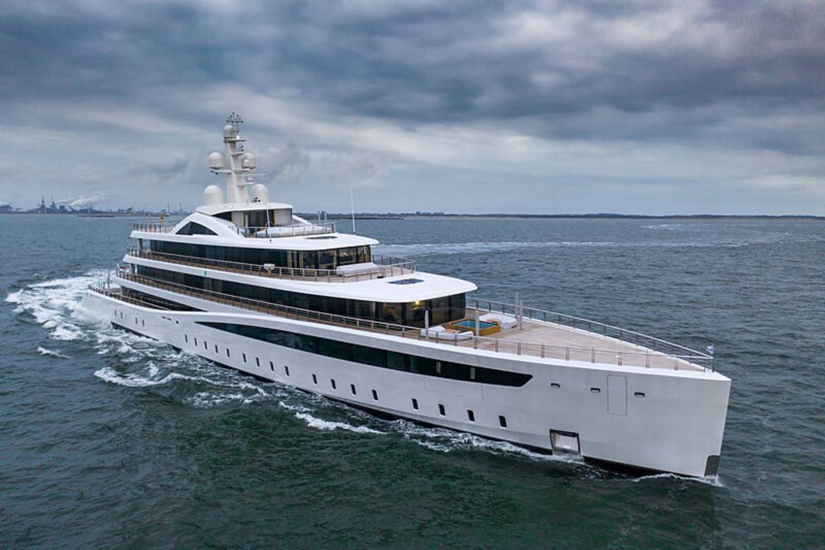 يخت ليوناردو دي كابريو