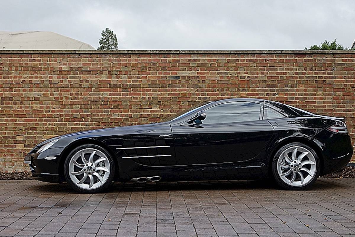 سيارات النجوم الافارقة