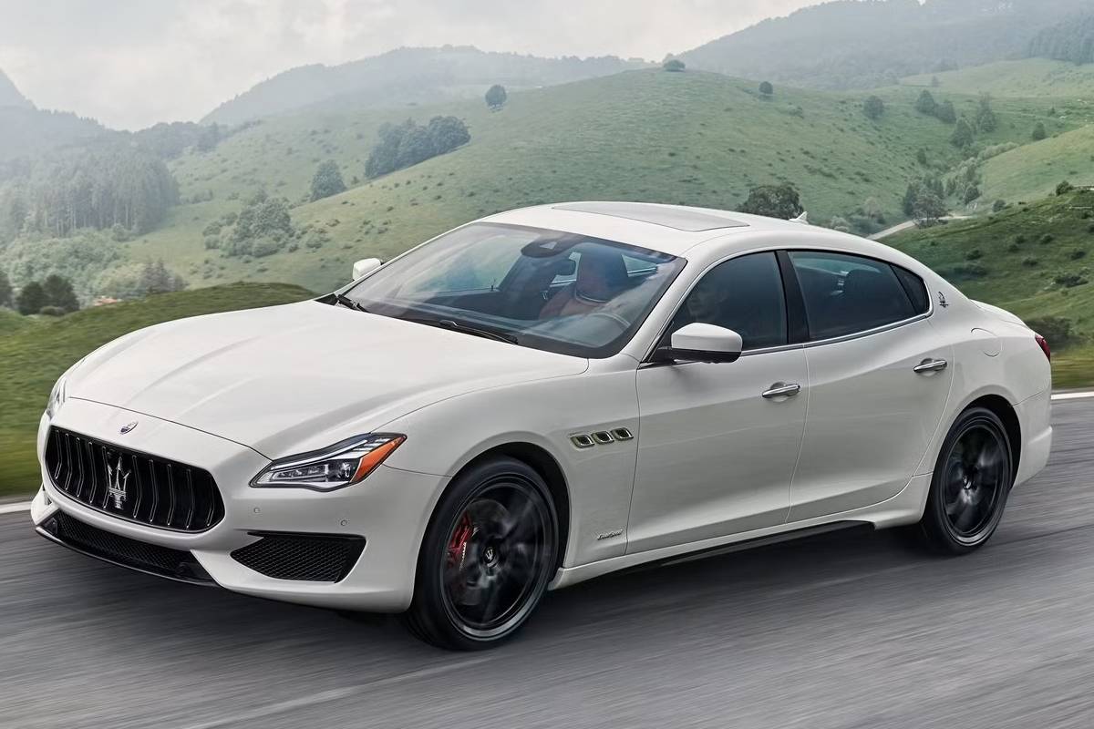 سيارات رجال الاعمال