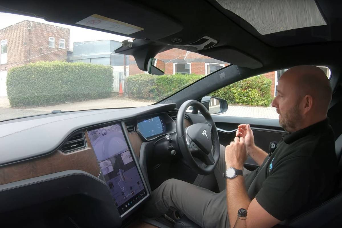 تكنولوجيا السيارات