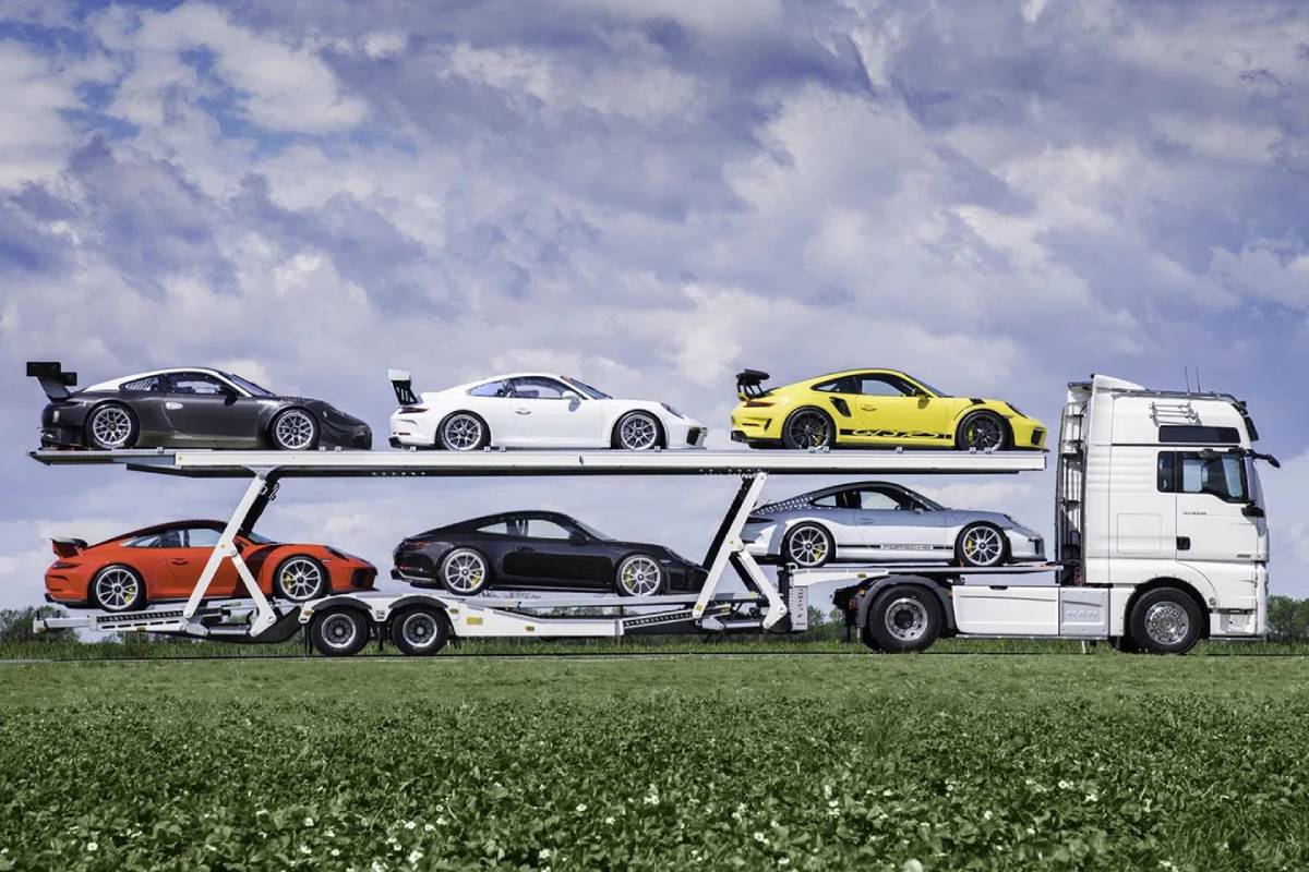 سيارات بورشه