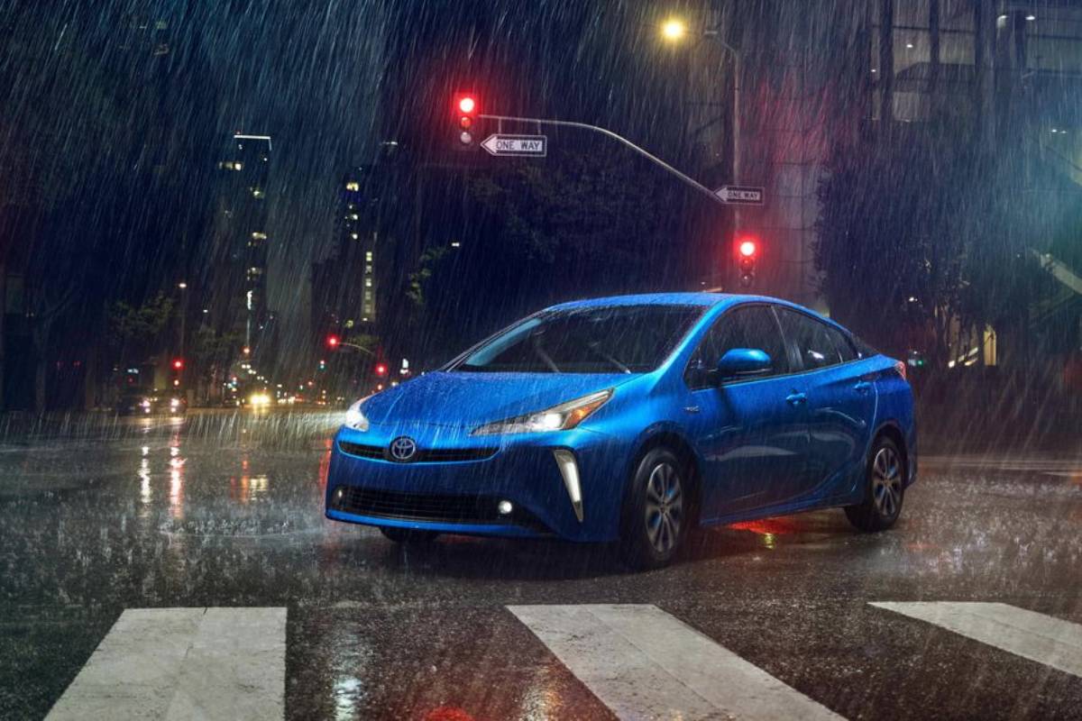 تويوتا بريوس