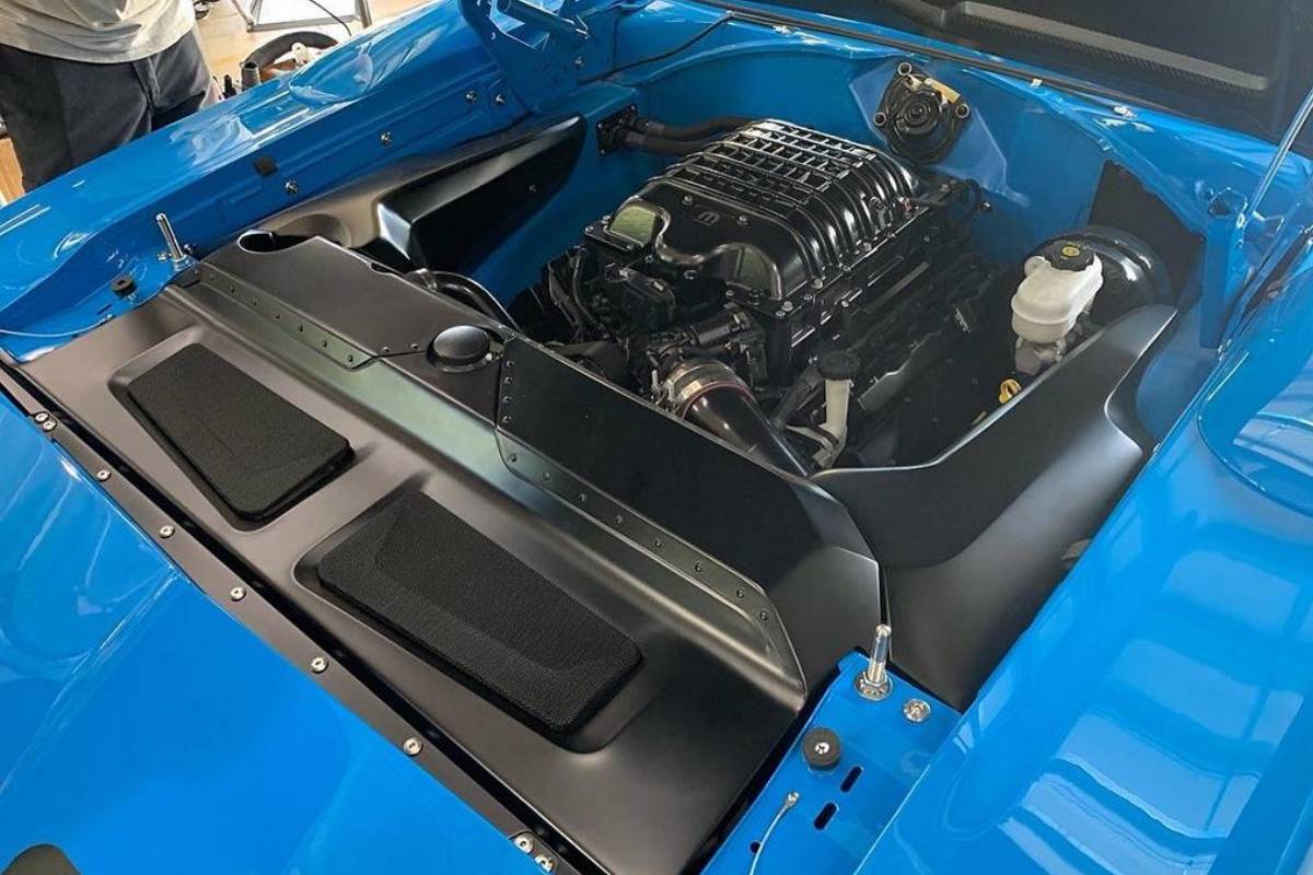 بلايموث سوبربيرد