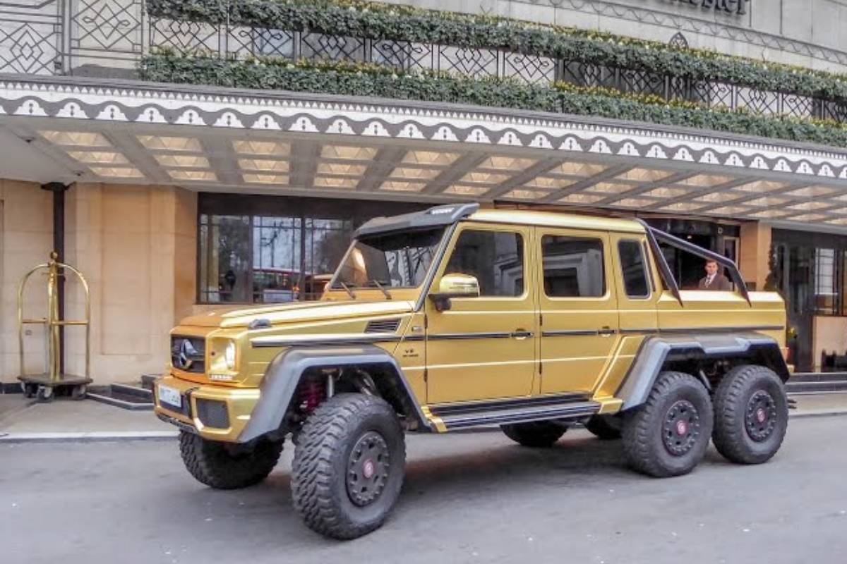 Mercedes g63 AMG 6x6 Gold