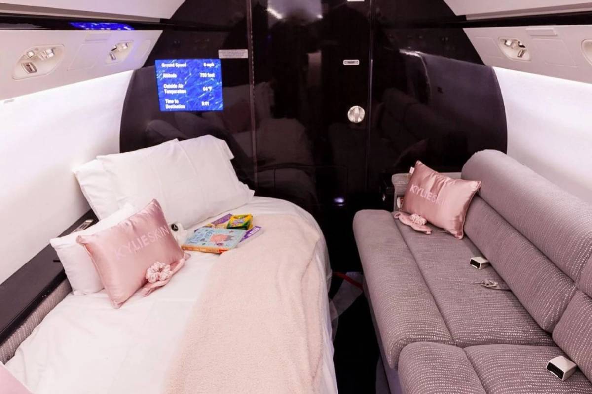 طائرات خاصة