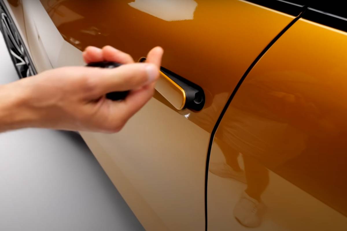 تويوتا سي اتش ار 2024