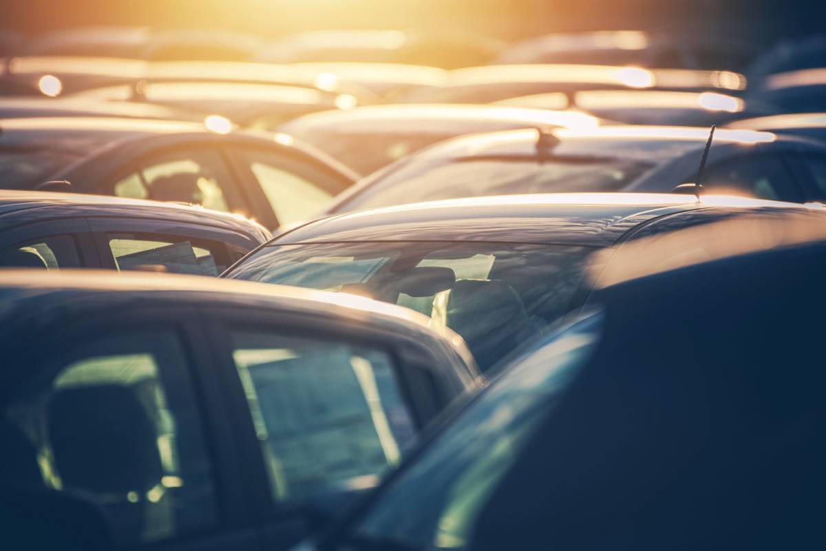 سيارات مستعملة