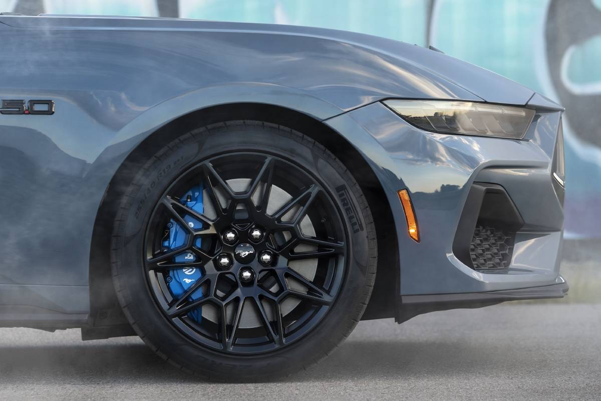 فورد موستانج 2024