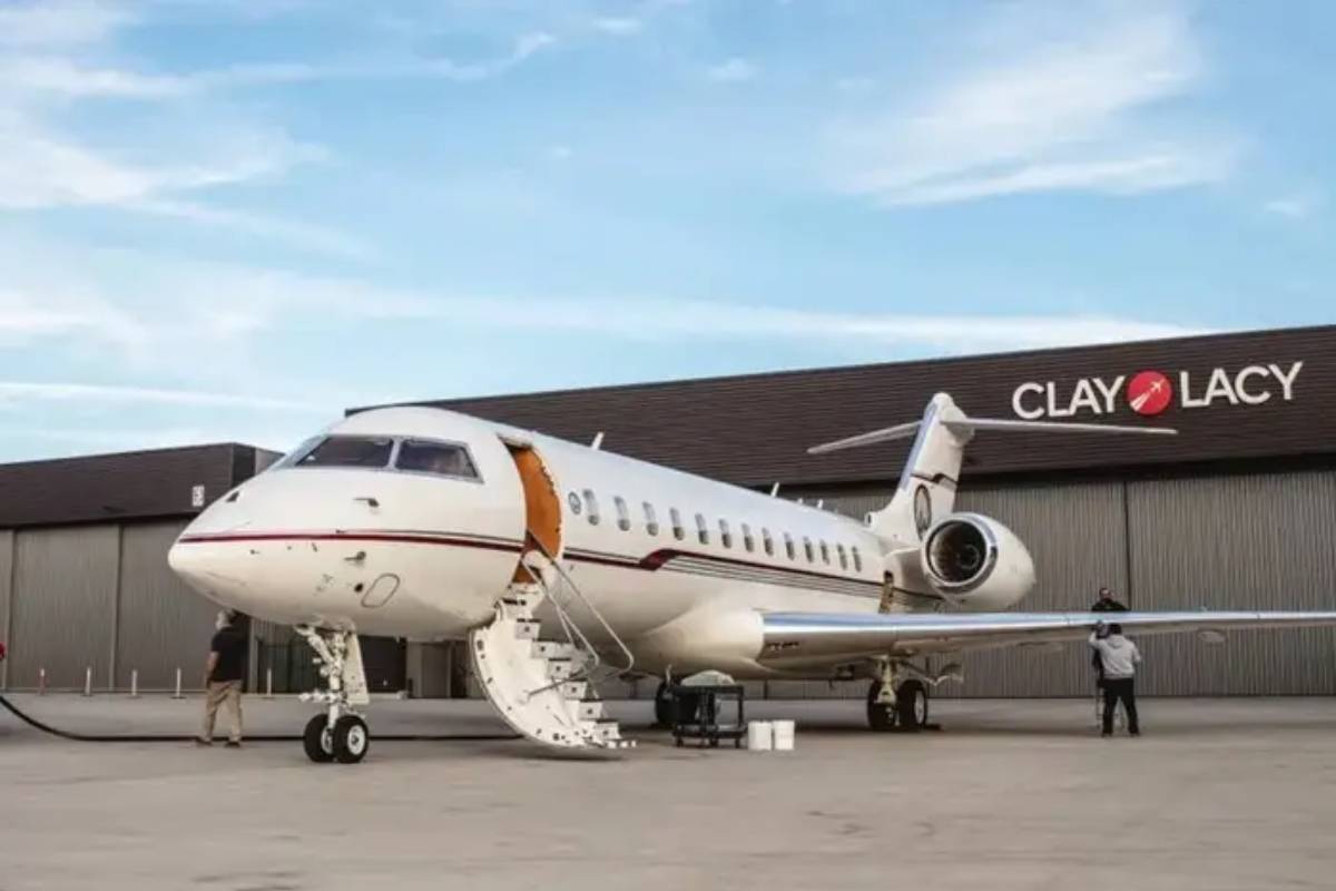 طائرات خاصة