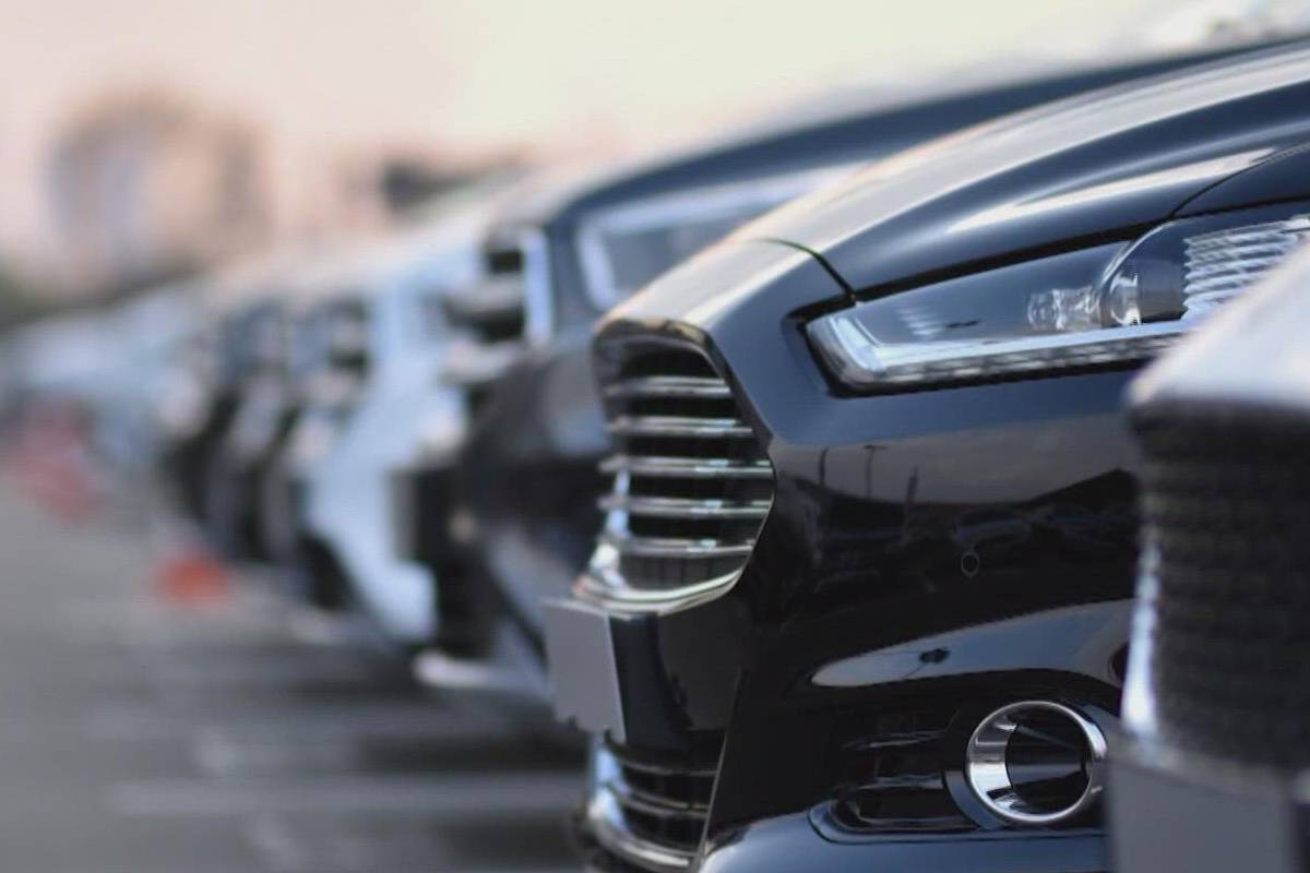 تأجير سيارات