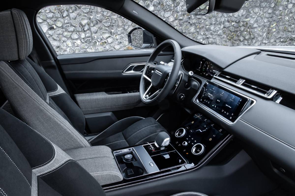 رنج روفر فيلار