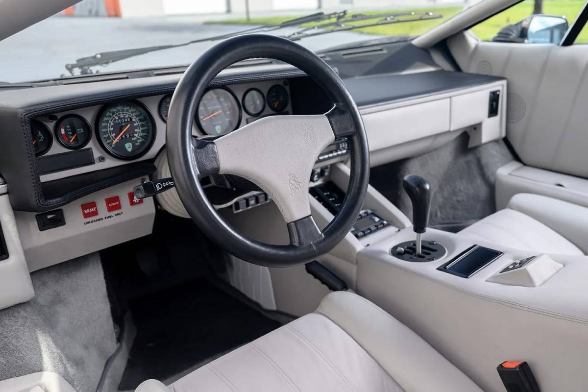 لامبورجيني كونتاش