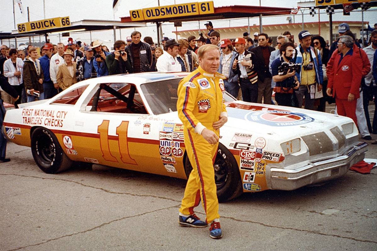 كال ياربورو 