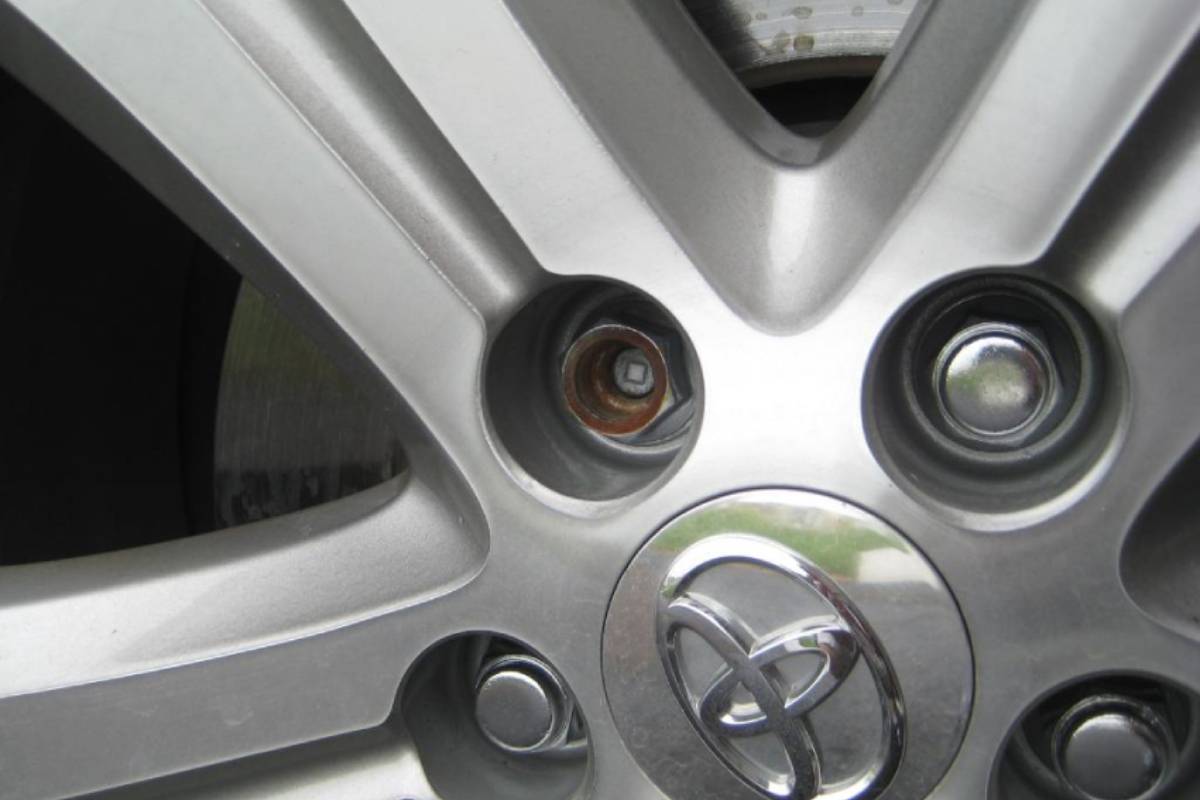 اطارات السيارات