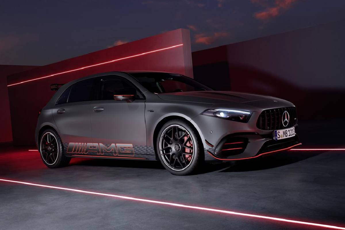 مرسيدس اي كلاس 2023