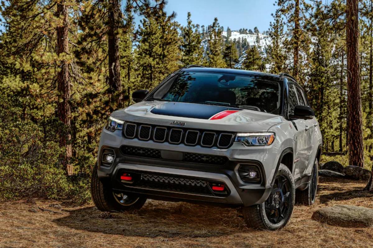 جيب كومباس 2023