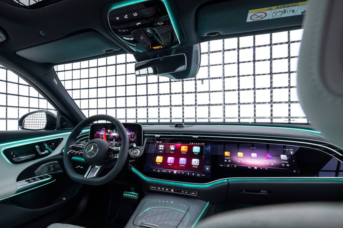 مرسيدس اي كلاس 2024