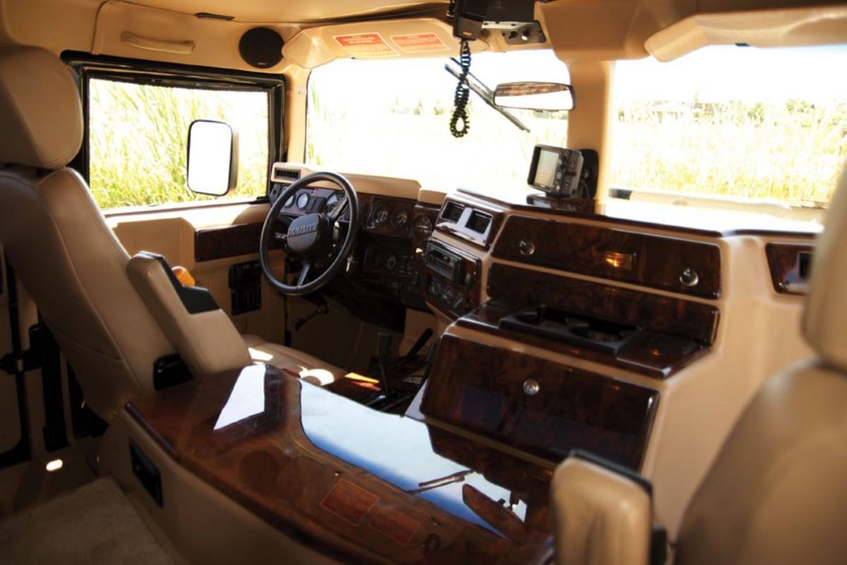 سيارة توباك