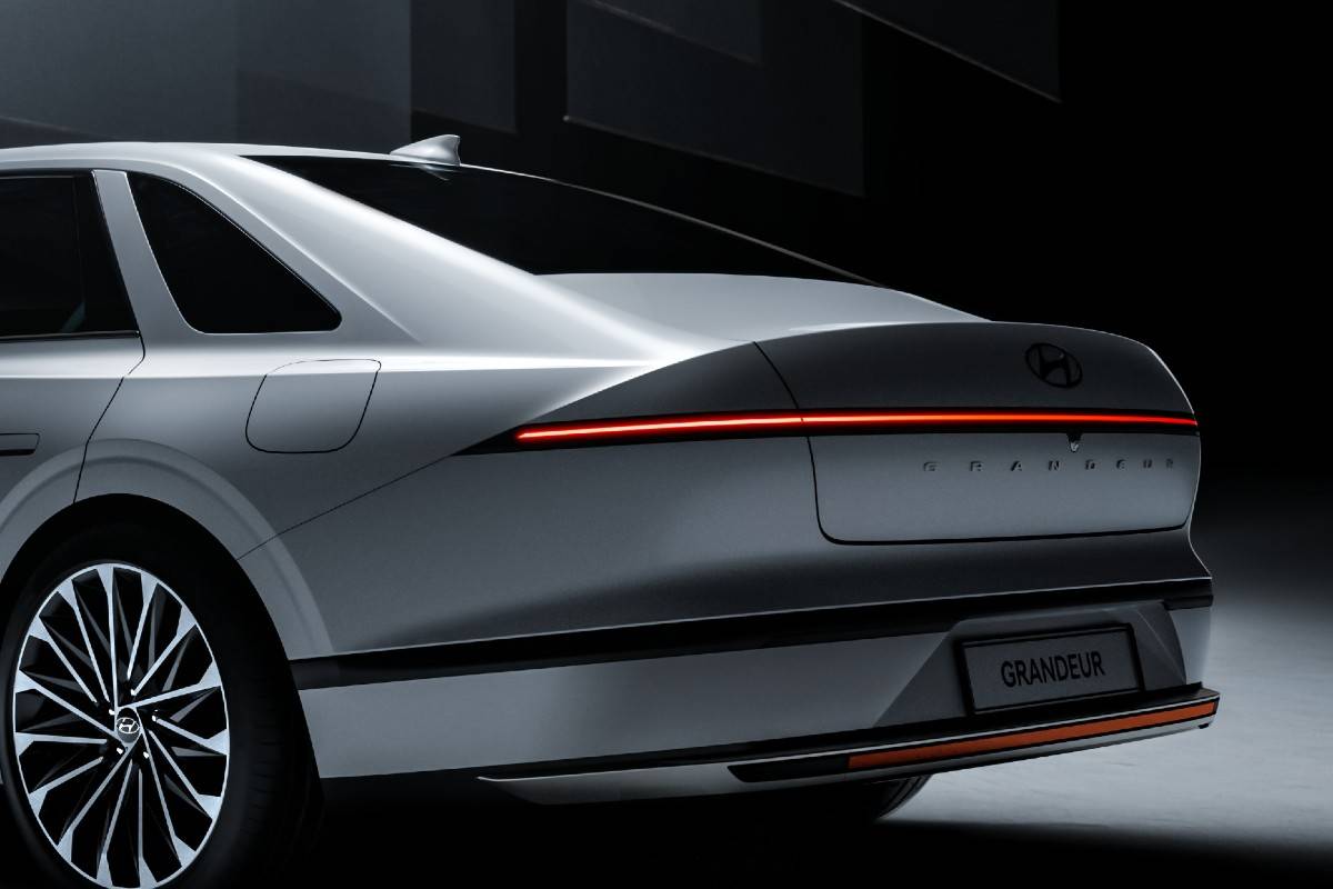 هيونداي ازيرا 2023