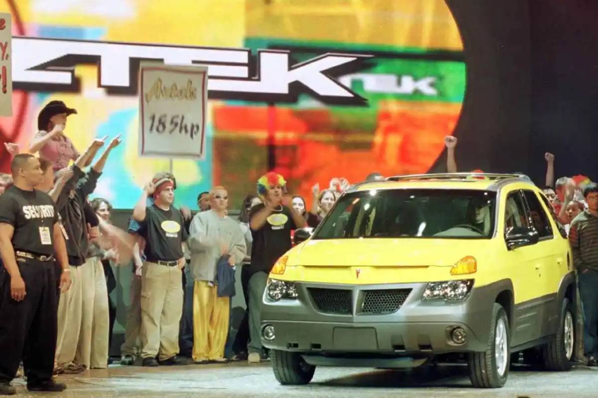 بونتياك أزتيك