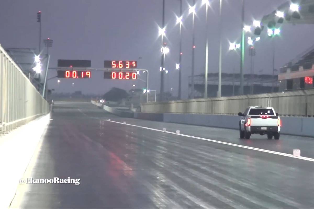 تويوتا تندرا معدلة