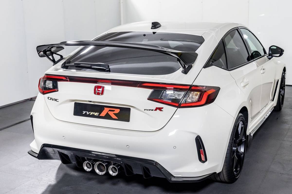 سيارات رياضية