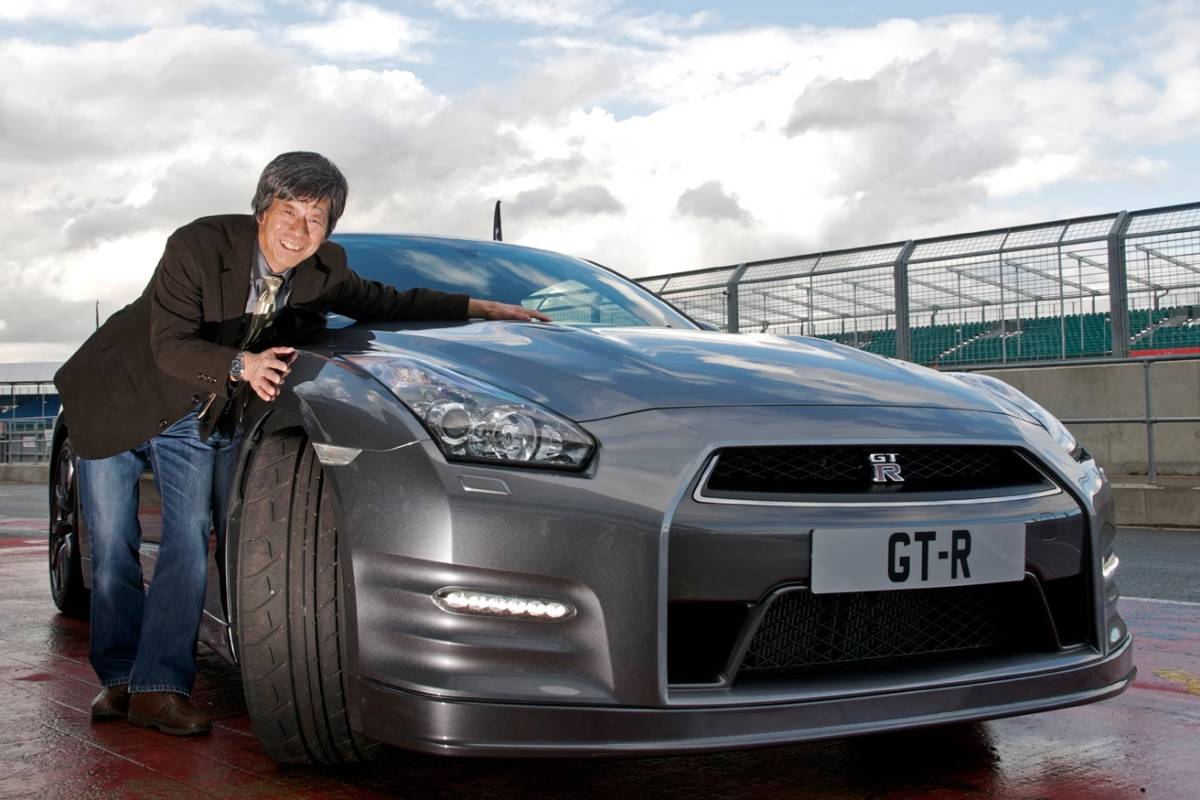 كازوتوشي ميزونو