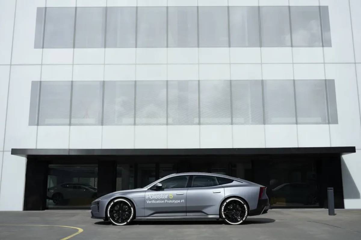 بولستار 5