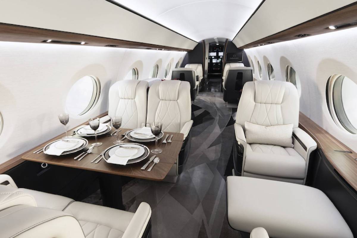 طائرة ايلون ماسك