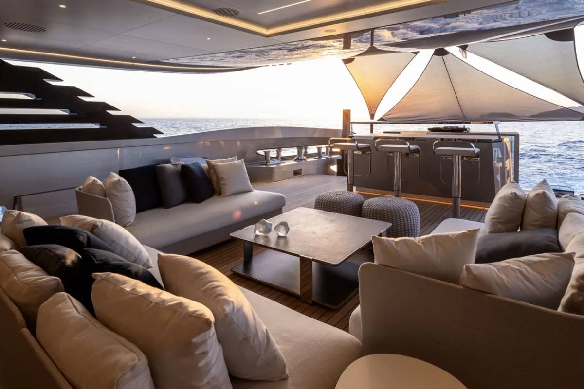 يخت نو ستراس تو