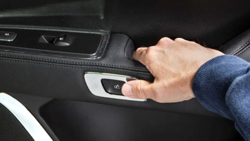 تعطل مقبض الباب الإلكتروني