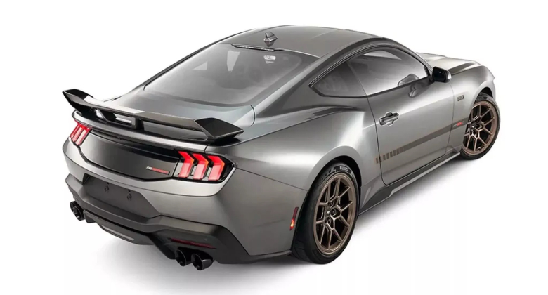 فورد موستانج كونسبت اداء